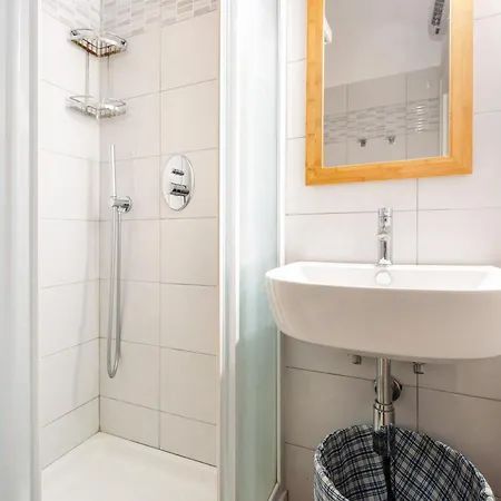 Apartment Hostdomus - Ca' Di Nava Alassio