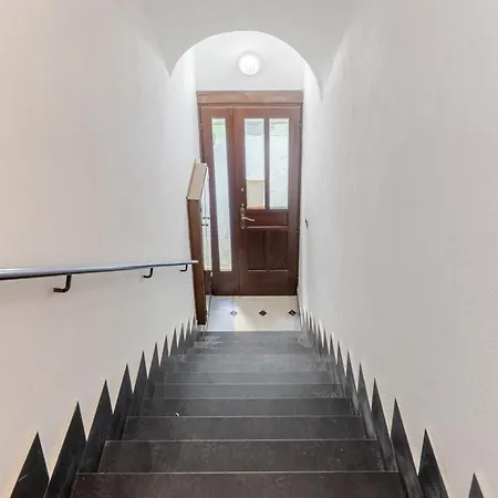 Apartment Hostdomus - Ca' Di Nava
